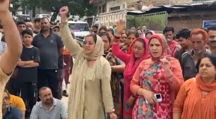 People protesting against sacrilegious act in Kishtwar on Sunday. — Excelsior/Tilak Raj