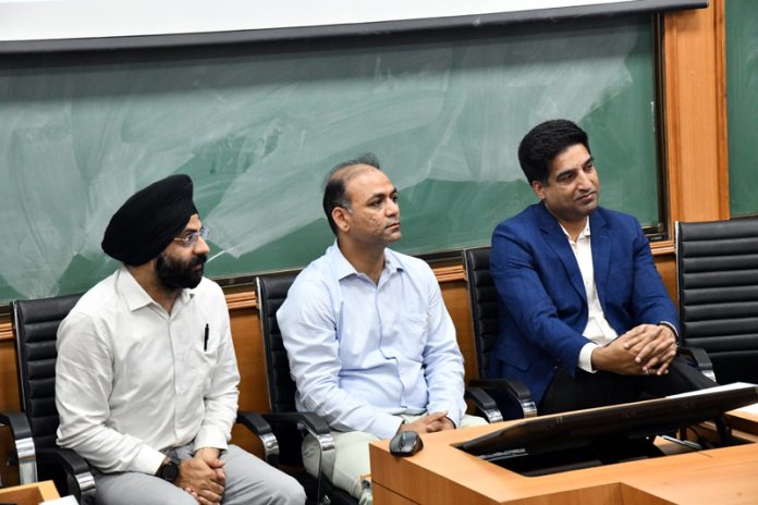 Programme Director IIM Jammu with PNB MetLife representatives during inaugural of management development programme.