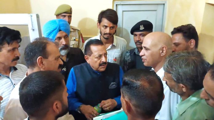 Dr Jitendra Holds Public Durbar In Kathua, Describes Region As Mukherjee's 'Balidan Bhoomi'