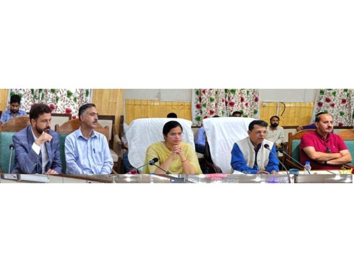 Central Prabhari Officer of Aspirational District Kupwara Shantmanu chairing a meeting.