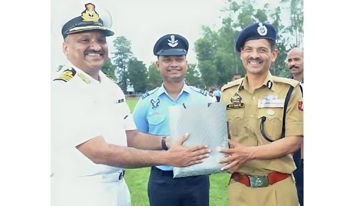 DGP, RR Swain receiving memento during closing ceremony of a programme at Nagrota on Sunday.