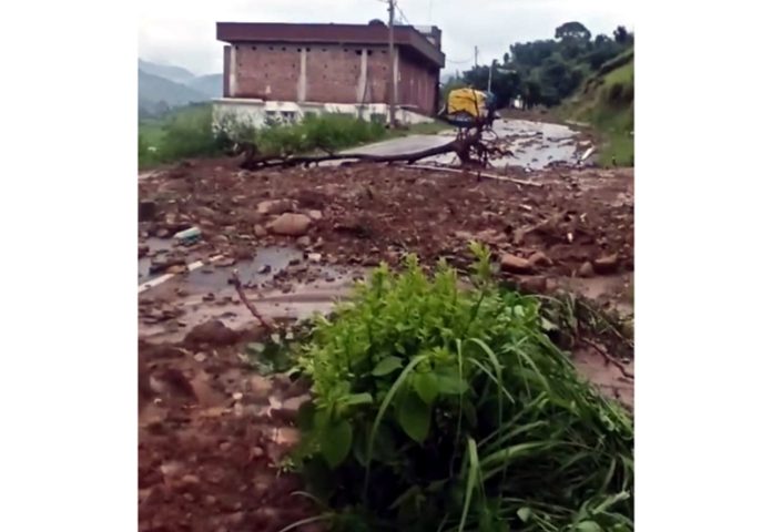 Rajouri-Budhal road blocked due to landslide near Nagrota in district Rajouri. -Excelsior/Imran