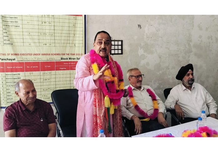 J D Singh addressing Senior Citizens’ meet of BJP.