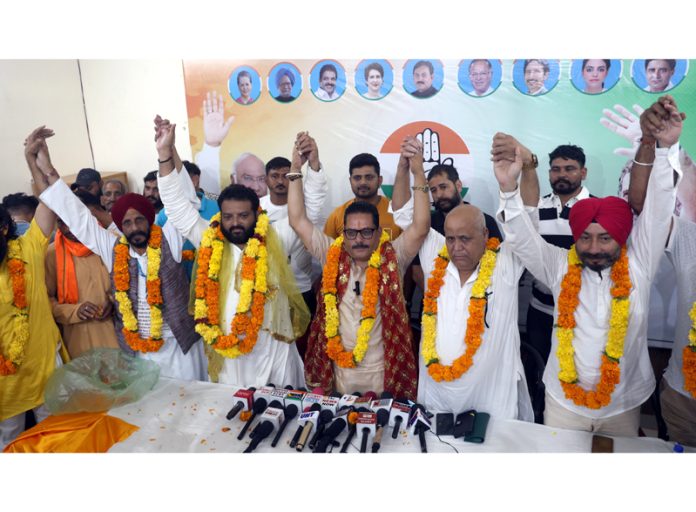 Kissan Cong leaders Deepak Sharma and Bharat Priye during media conference in Jammu.