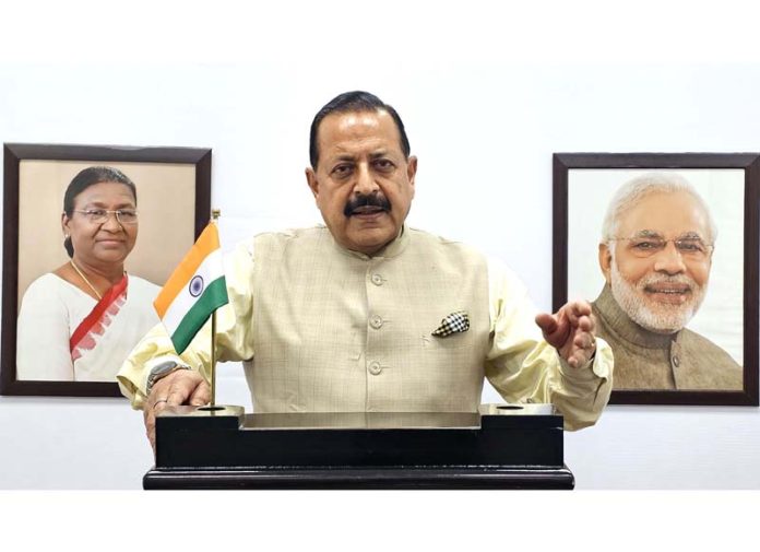 Union Minister Dr Jitendra Singh virtually delivering keynote address at the  ”International Conference & Exhibitions on MATERIALS ENGINEERING and TECHNOLOGY  being held at Mumbai on Wednesday.