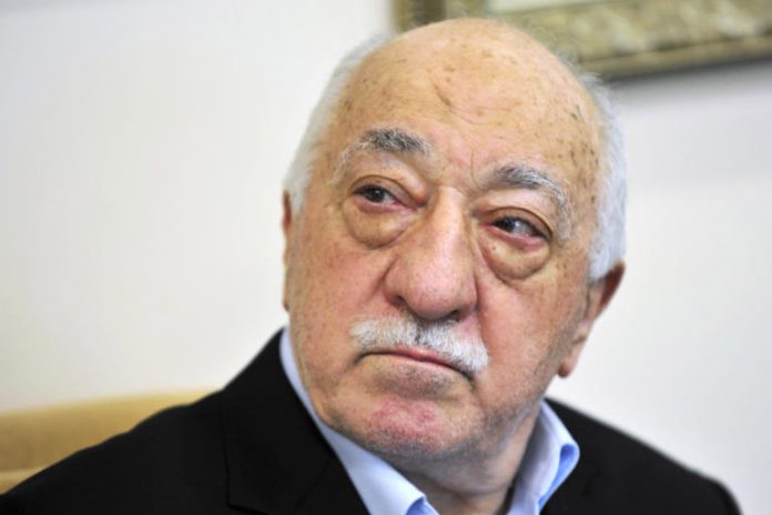 Mourners grieve Fethullah Gülen,  a Turkish spiritual leader who died in US