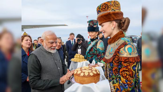 Russian Krishna devotees welcome PM with bhajan in Kazan