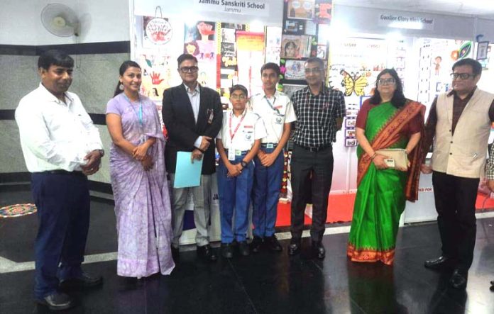 Students of Jammu Sanskriti School posing along with dignitaries.