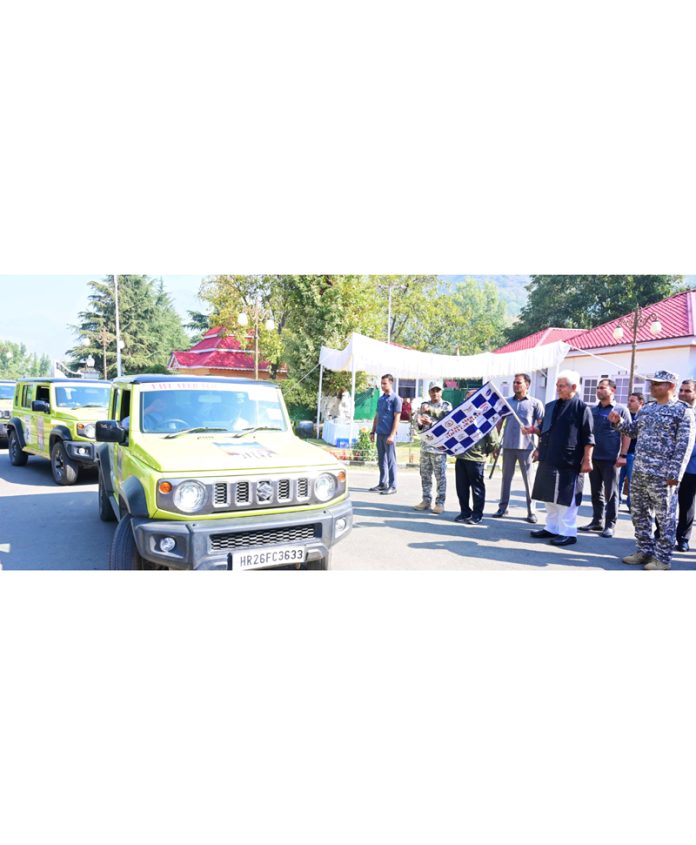 LG flagging off ‘Vayu Veer Vijeta’ car rally.