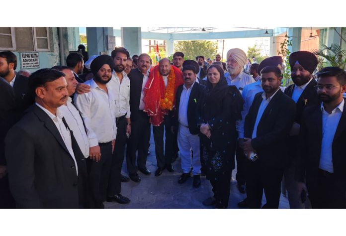 Cong working president for JKUT Adv Mohinder Bhardwaj being felicitated by lawyers during function in High Court Complex at Jammu.