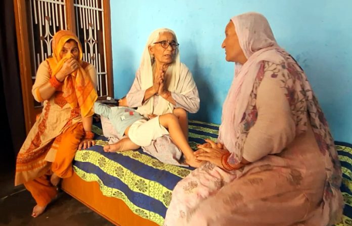 Kamla Devi the ailing mother of Madan Lal.