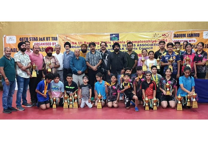 Table Tennis players posing along with dignitaries during prize distribution ceremony at Jammu.