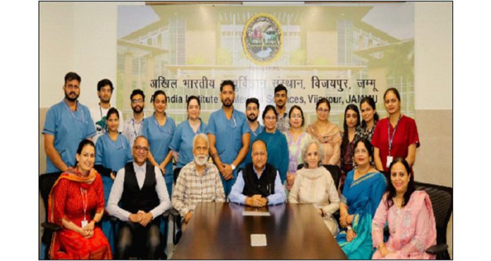 ED & CEO of AIIMS Jammu, Dr Shakti Kumar Gupta and team of anesthesiologists posing with Dr DK Pawar and Dr Mridula Pawar.