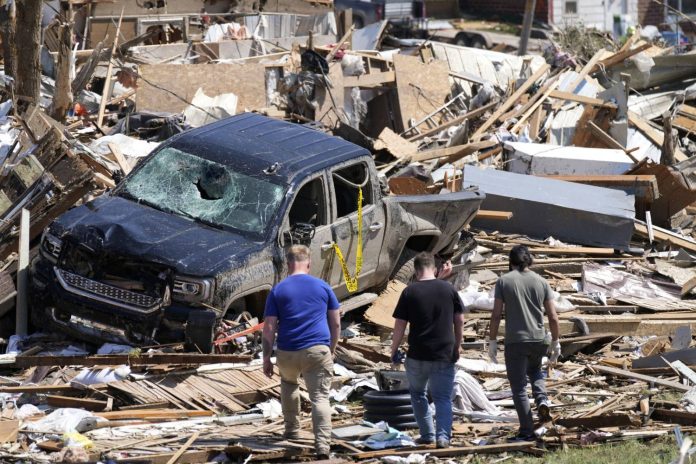 Tornado, severe thunderstorm cause  damage in Oklahoma City area