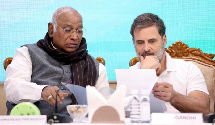 LoP in the Lok Sabha Rahul Gandhi with Cong president Mallikarjun Kharge at the CWC meeting at New Delhi on Friday.(UNI)