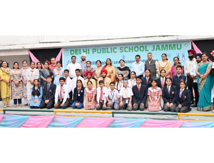 Students posing along with dignitaries during CBSE North Zone Regional Science Exhibition.