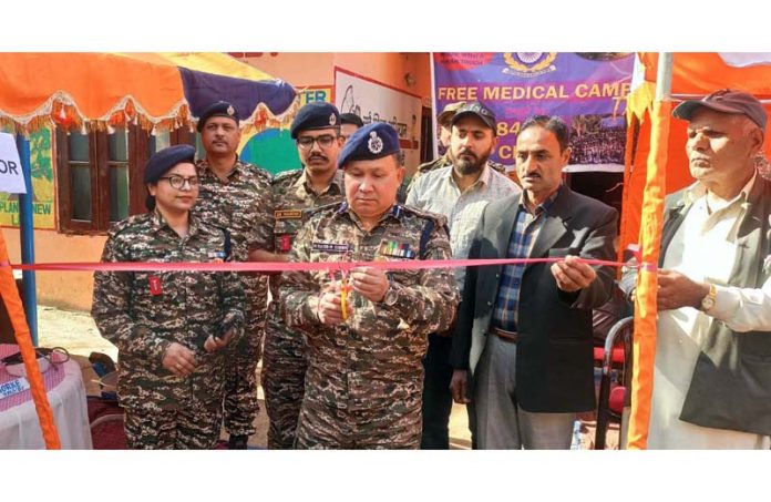 N Ranbir Singh, Commandant 84 Bn CRPF inaugurating a medical camp at village Digdol in Ramban on Sunday. -Excelsior/Parvaiz Mir