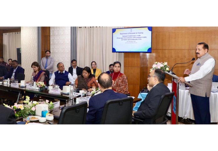 Union Minister Dr. Jitendra Singh chairing a meeting of Principal Secretaries (Personnel/GAD) of State Governments and Union Territories at New Delhi on Monday.