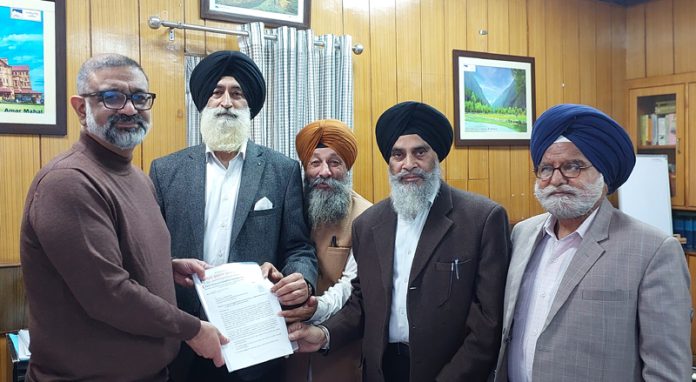 A delegation of DGPC Jammu submitting memorandum to Secy Law, Achal Sethi on Thursday.