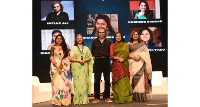 Film director, Imtiaz Ali alongwith artists at IFFI in Goa.