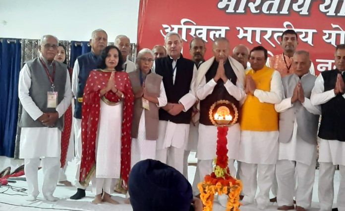 National president BYS, Yog Rattan Des Raj and other office bearers of the organization during inaugural session of All India Yog Shvir at Gole Gujral Yog Ashram on Friday.