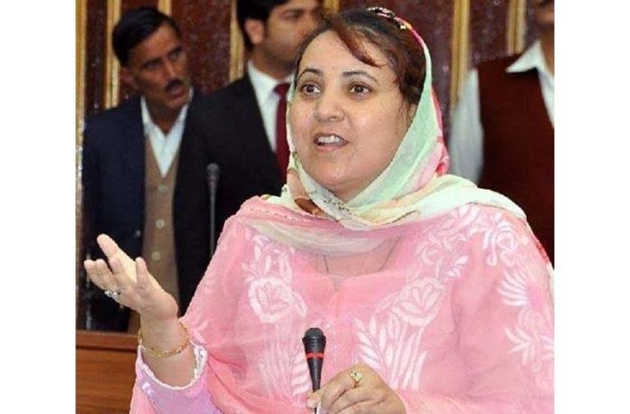 Govt initiates process to procure LINAC for cancer treatment in J&K: Sakina