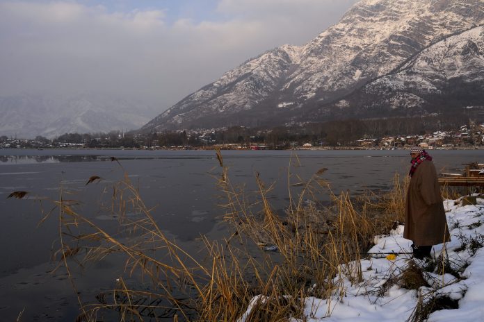 J&K | Temperatures Below Freezing Point In Most Parts Of Valley, More Snowfall Likely This Week