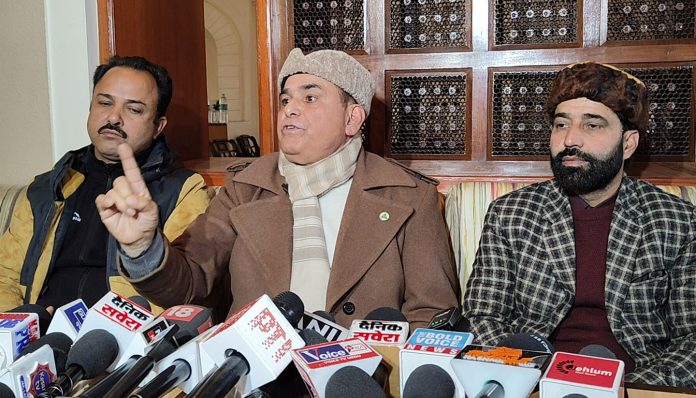 Representatives of Gujjar-Bakarwal and OBC communities during a press conference in Srinagar on Tuesday. -Excelsior/Shakeel