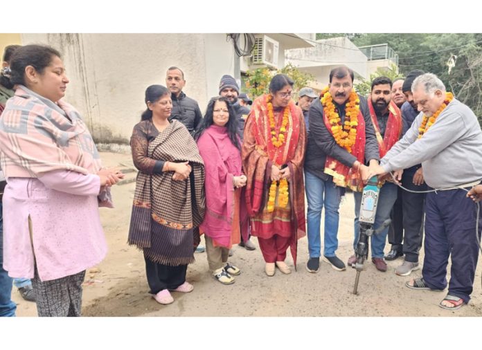 MLA Jammu West, Arvind Gupta kick starting sewerage construction work in his constituency on Monday.