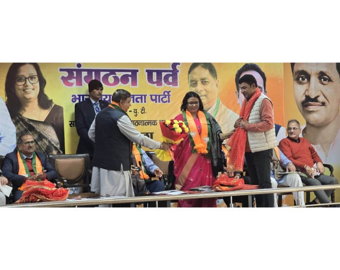 BJP leaders honouring party senior functionary Mohammad Anwar Khan at party office, Trikuta Nagar on Tuesday.