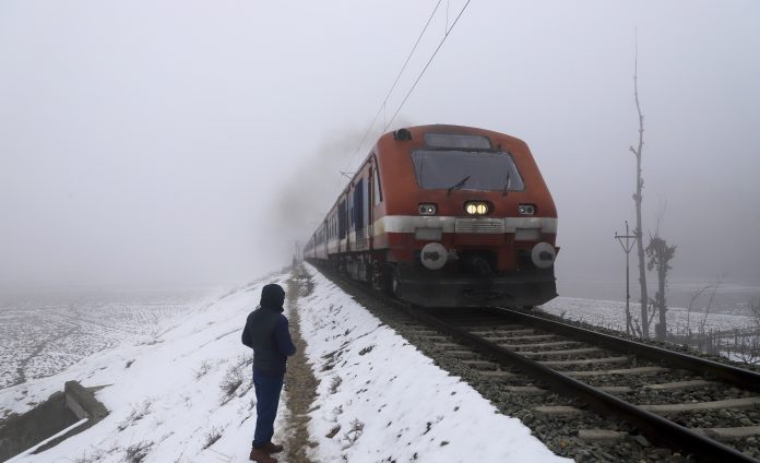 Night Temperature Dips In Kashmir Valley, Kokernag Coldest At Minus 8.1 Degrees Celsius