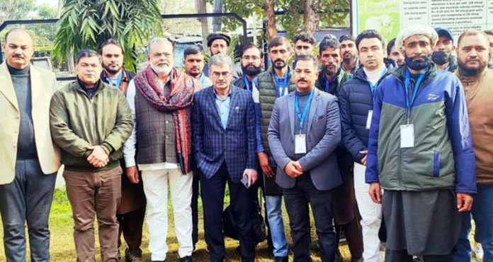 Dr Romesh Khajuria Chairman WWEPC along with others after flagging off an exposure tour in Jammu on Wednesday.