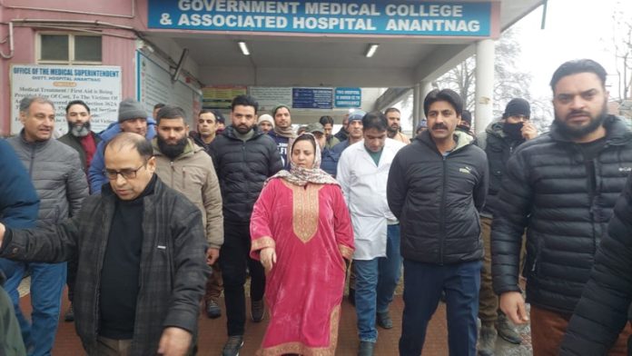 Minister Sakeena Itoo during inspection of GMC Anantnag.