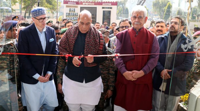 Defence Minister Rajnath Singh with Lt. Governor Manoj Sinha and Chief Minister Omar Abdullah inaugurating the 9th Armed Forces Veterans’ Day celebrations at Akhnoor.