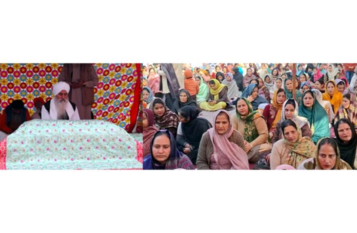 Sikh devotees participating in Gurmat Smagam held in Jammu.