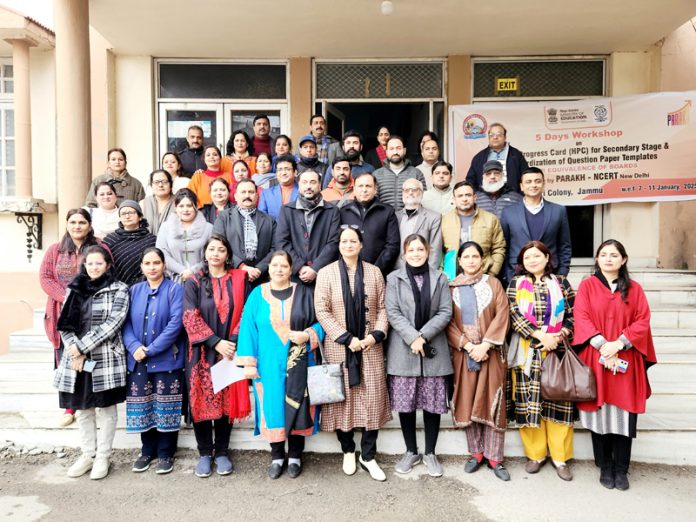 Organizers and participants during valedictory function of the workshop.