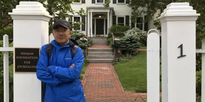 Son of Chinese journalist jailed  for espionage calls for father's release