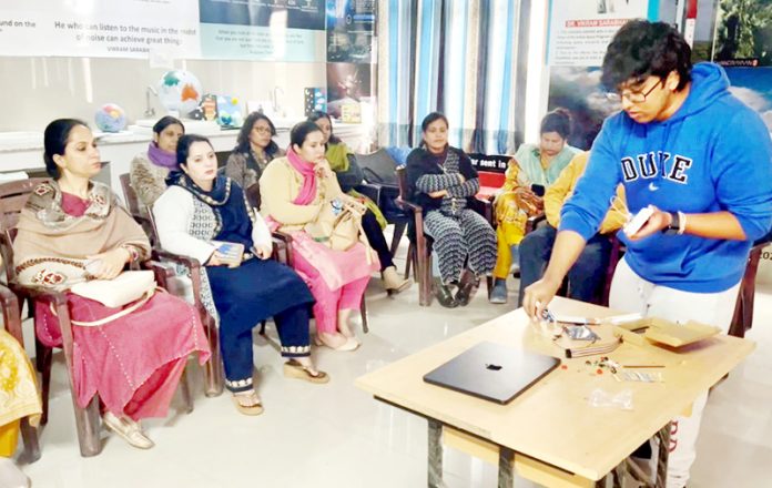 Arav Kaul, international robotics champion, empowering school teachers in Jammu and Kashmir with hands-on robotics training to inspire future innovators, in Srinagar on Friday. (UNI) Arav Kaul, international robotics champion, empowering school teachers in Jammu and Kashmir with hands-on robotics training to inspire future innovators, in Srinagar on Friday. (UNI)