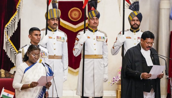 President Droupadi Murmu administers the oath of office to Justice Bhushan Ramkrishna Gavai as the 52nd Chief Justice of India during a ceremony at Rashtrapati Bhavan in New Delhi on Wednesday. President Droupadi Murmu administers the oath of office to Justice Bhushan Ramkrishna Gavai as the 52nd Chief Justice of India during a ceremony at Rashtrapati Bhavan in New Delhi on Wednesday.