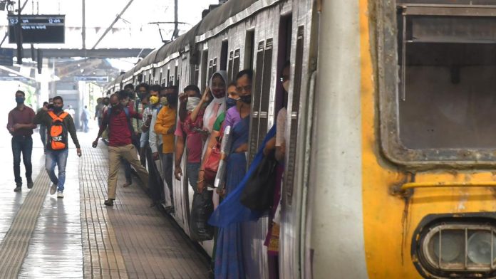 Four persons killed, six injured after falling off moving train in Thane
