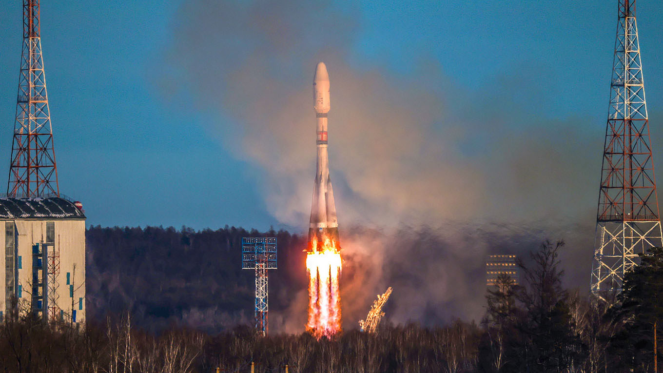 Russia launches 20 satellites into orbit, including one from Iran - Daily  Excelsior